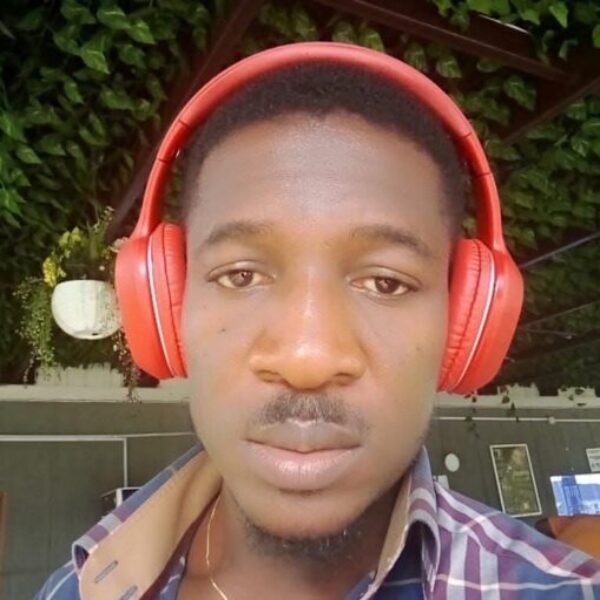 Profile picture of bright Lucky